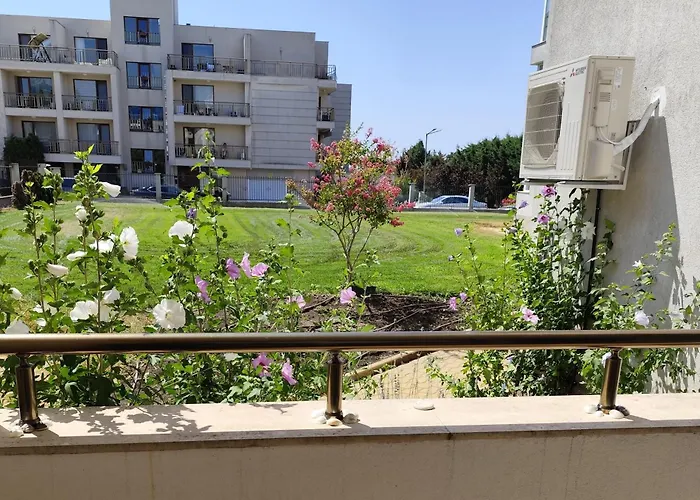 Sarafovo Sea Paradise Διαμέρισμα *